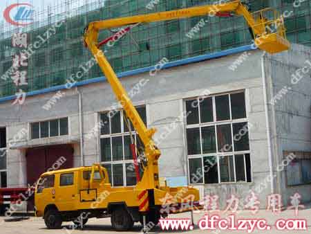 湖北程力高空作業(yè)車2 湖北程力高空作業(yè)車2