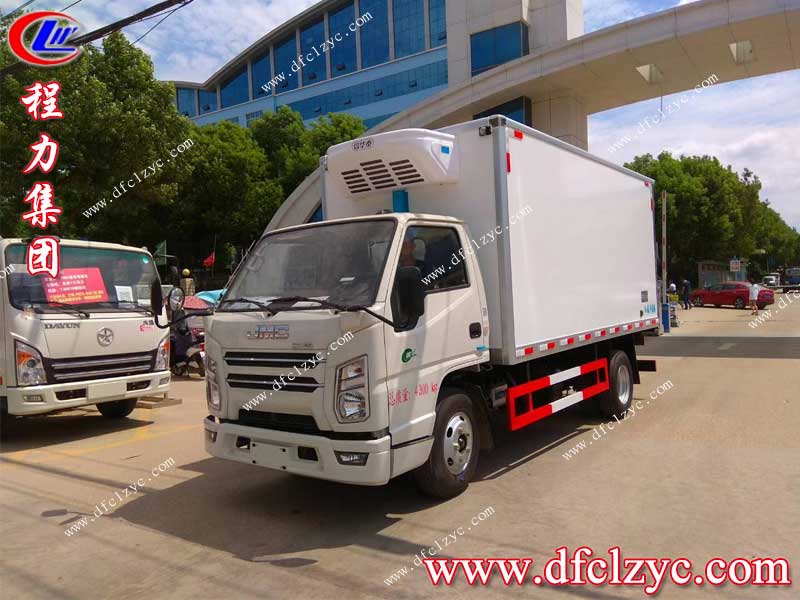 湖北程力江鈴順達(dá)窄體冷藏車（國六）