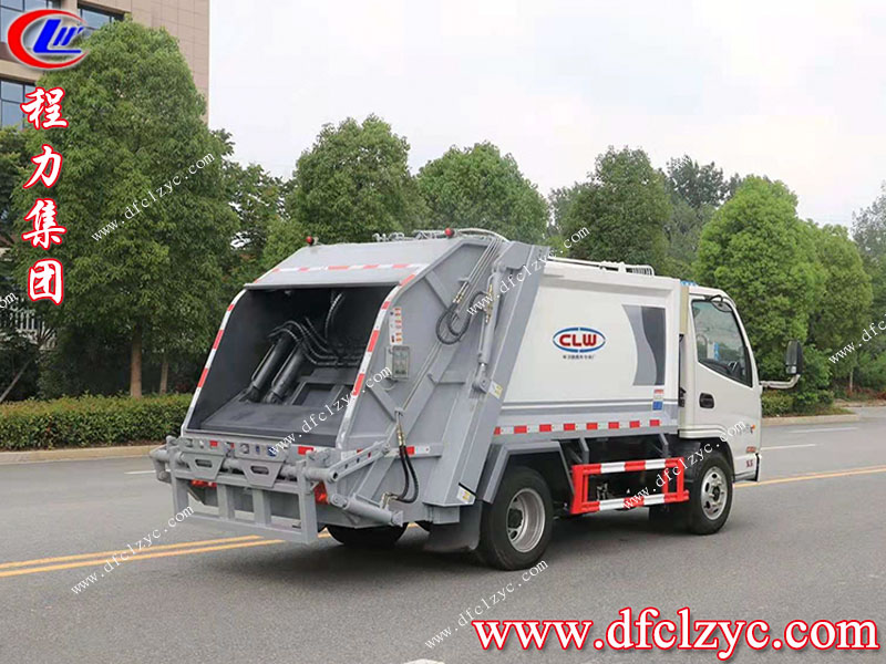 程力集團凱馬藍牌壓縮垃圾車 程力集團凱馬藍牌壓縮垃圾車